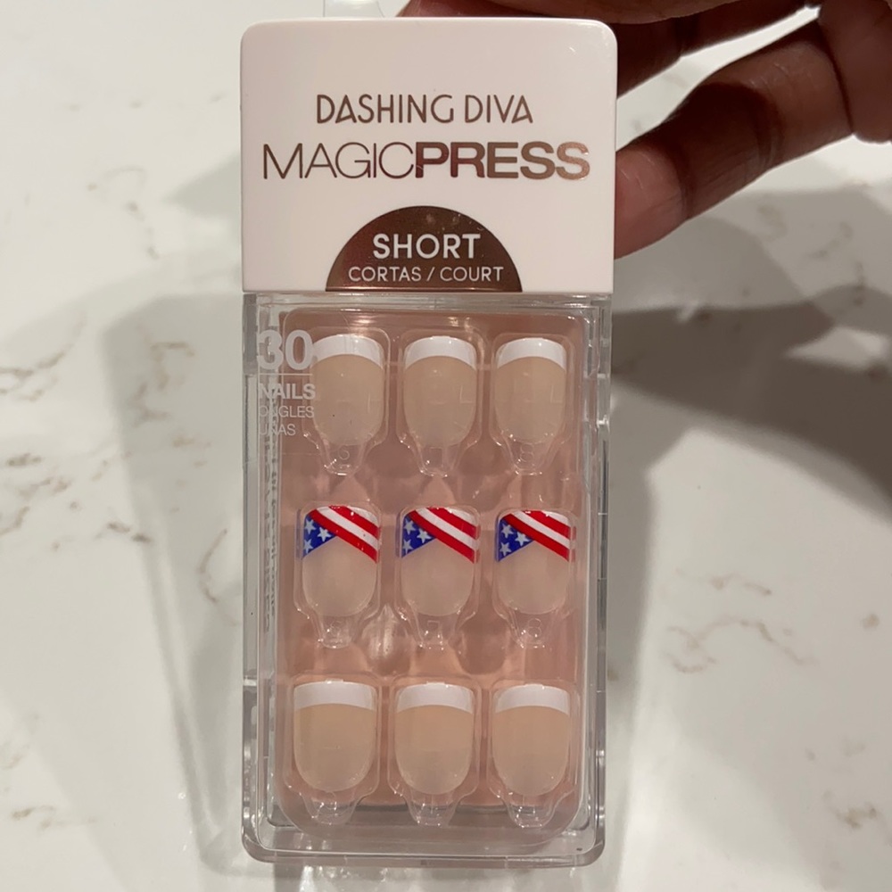 Dashing Diva Magic Press “Stars of Stripes”